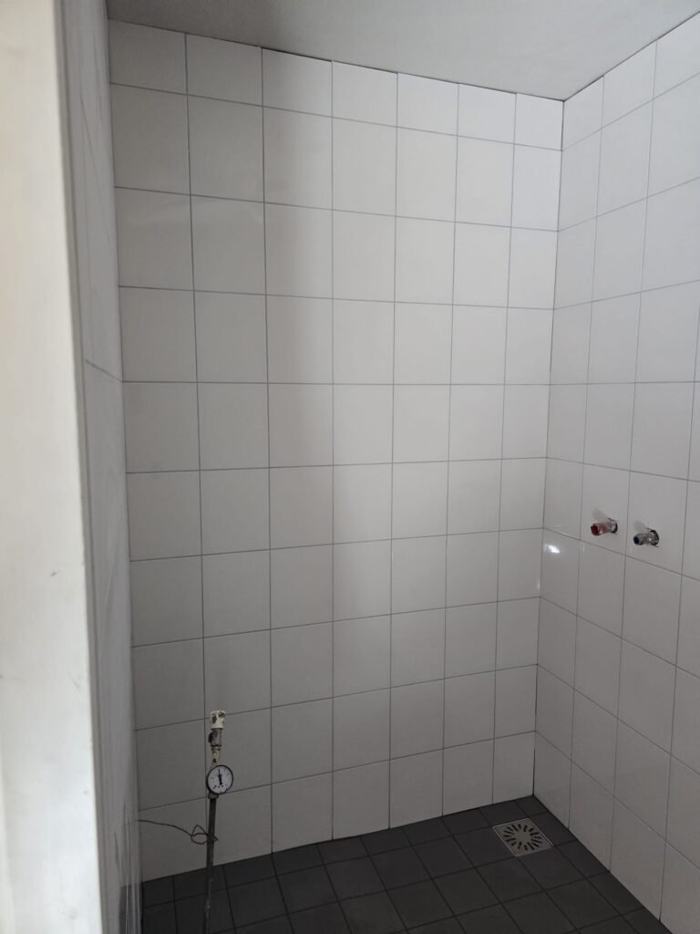 102c5ec4-b4a2-43ca-ae85-b940f5089fe5