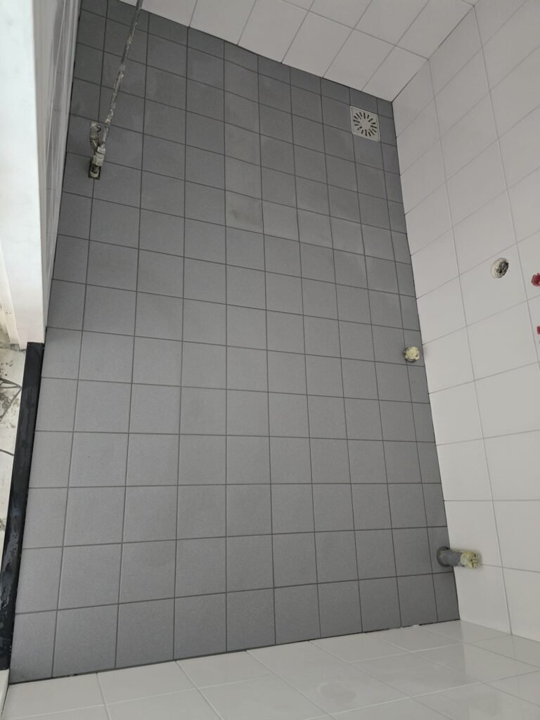 4356b18e-e5fd-4b89-b8a8-13f97559c548