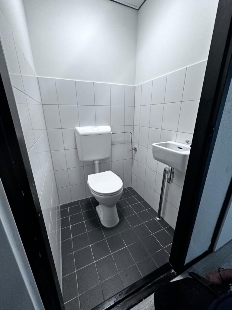 9f8284c0-a83c-4669-ba59-3272e1a0a068