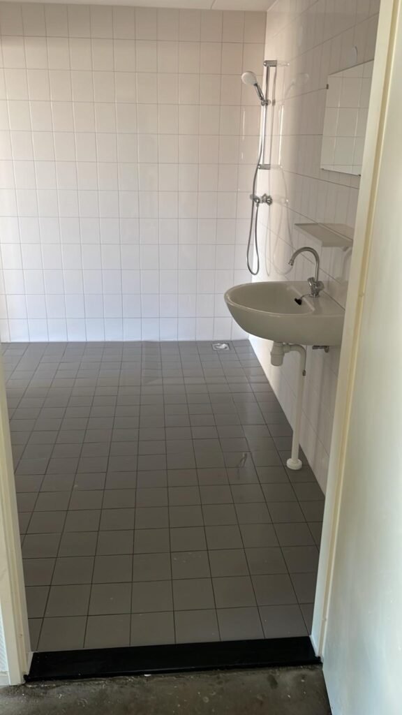 c56329a0-d9fa-4103-988e-4046e9779c53