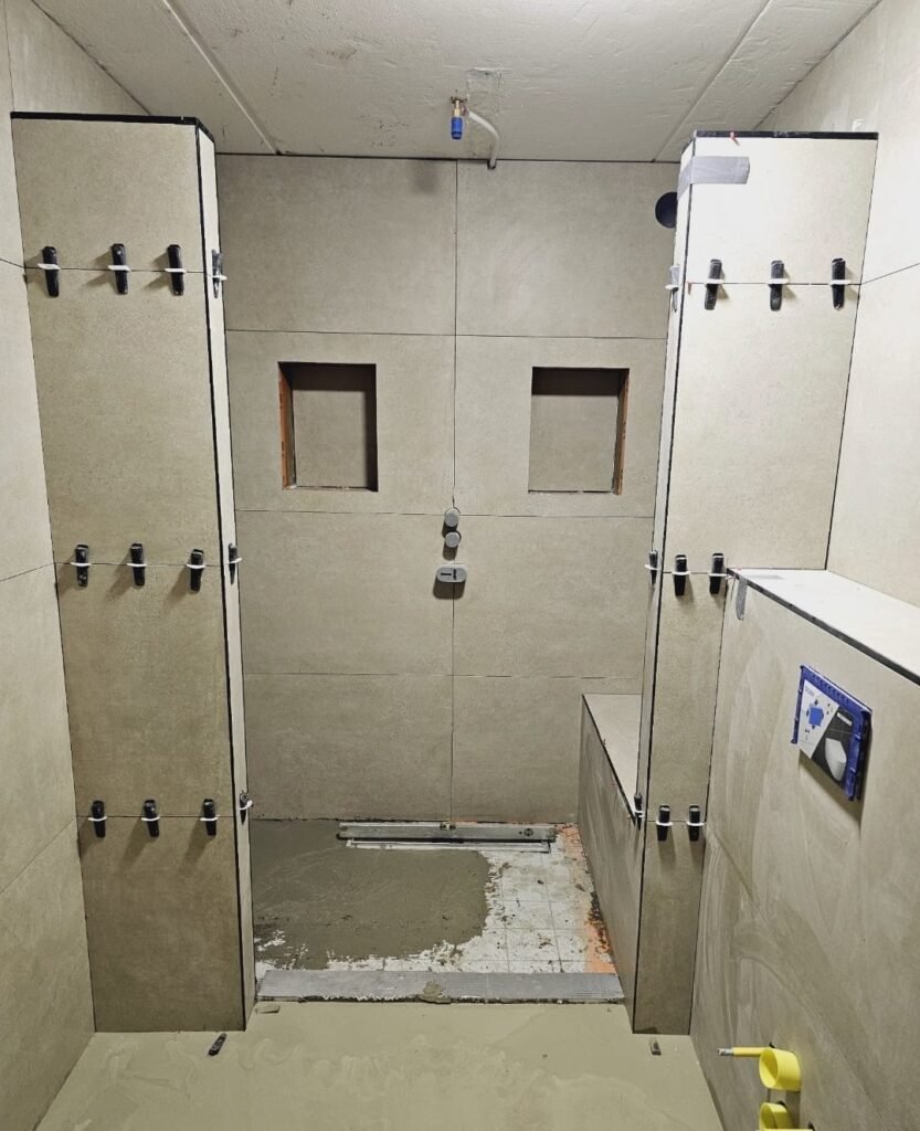 d6ed4cfb-fada-4a8d-9bbc-cea06987e024 (1)